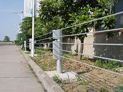 缆索护栏1.jpg